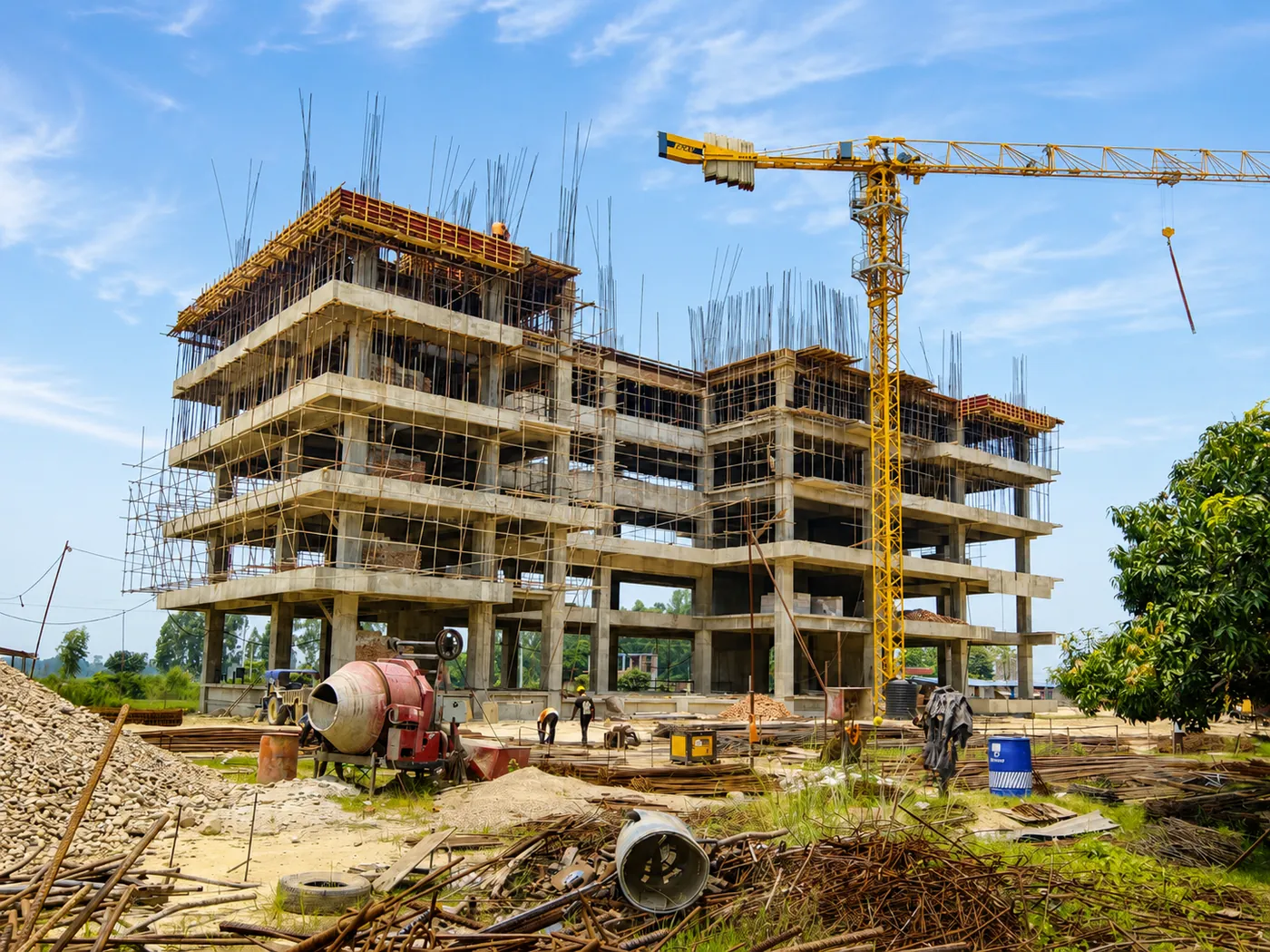 OSRC building under construction, reinforced concrete frame and tower crane